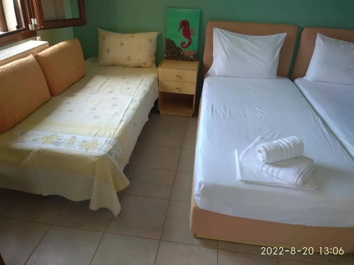Roula Rooms Stratonion Greece