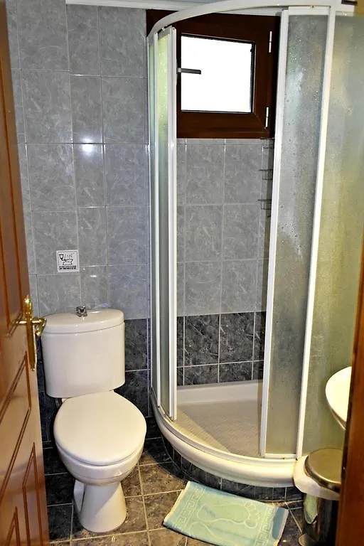 Roula Rooms Stratonion