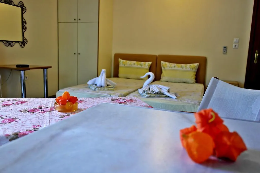 Apartment Roula Rooms Stratonion